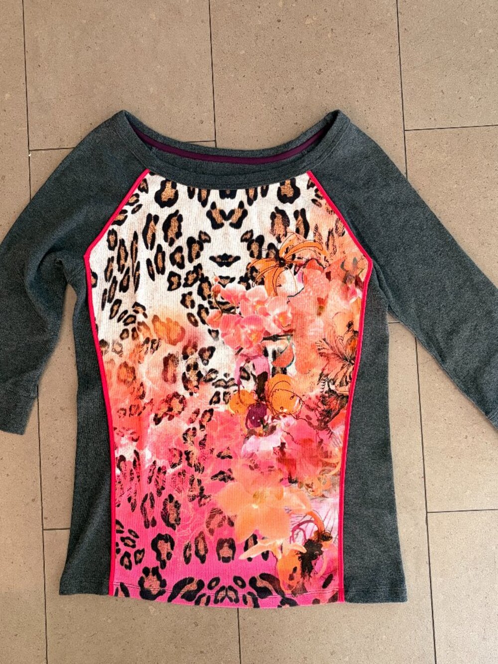 Marc Cain Gray Jersey Top-floral animal print front panel-XS
